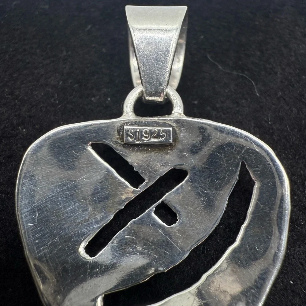 Vintage SJ 925 Sterling Silver Hammered Peridot Drop Pendant 2”